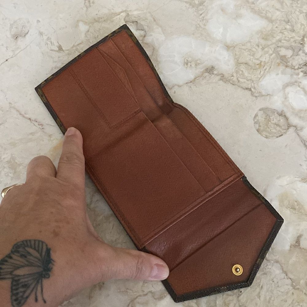 Authentic Vintage Louis Vuitton Monogram Portefeiulle Elise Trifold Wallet - Picture 5 of 16